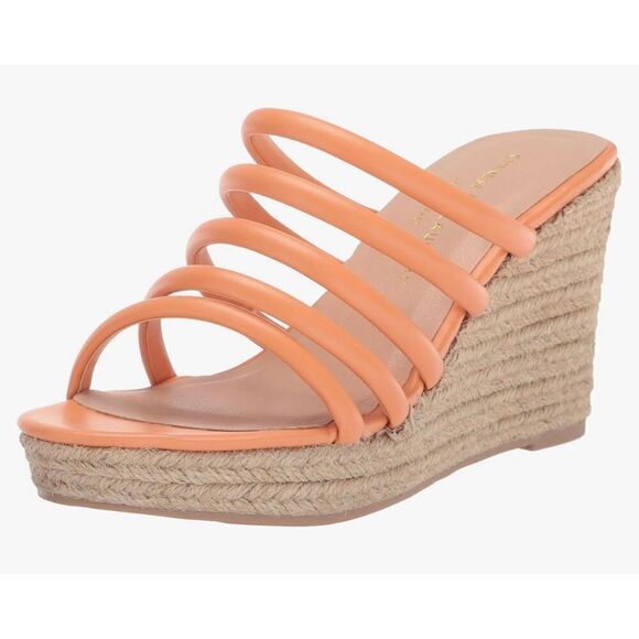 Chinese Laundry Women's Eleana Wedge Sandal - Picture 1 of 7